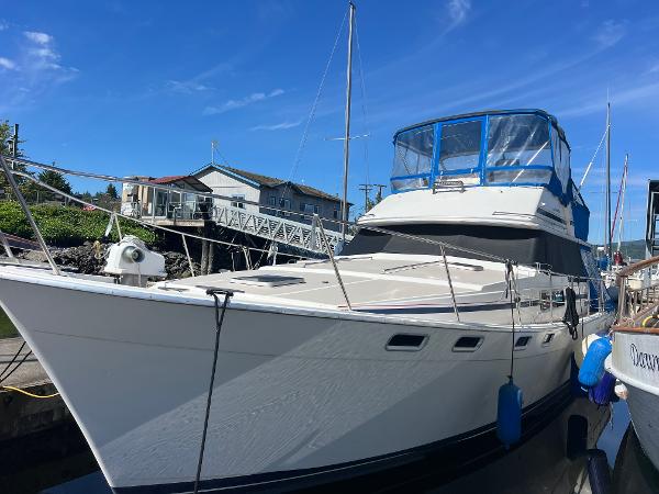 1986 Bayliner 3870 Motoryacht