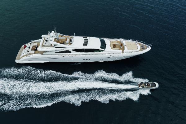 2012 Mangusta Mangusta 165
