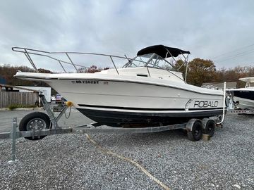 1996 Robalo 2440 Walkaround