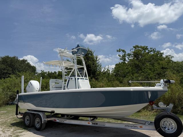 2025 Pathfinder 2400 TRS