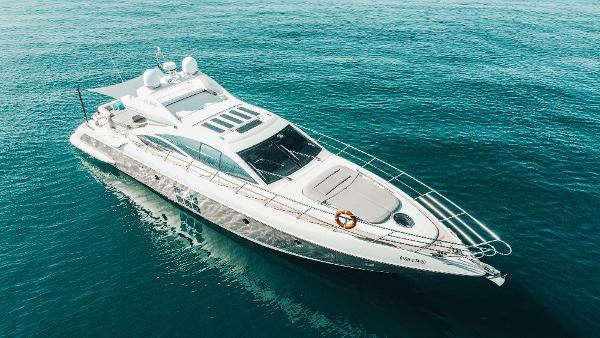 Azimut 68S