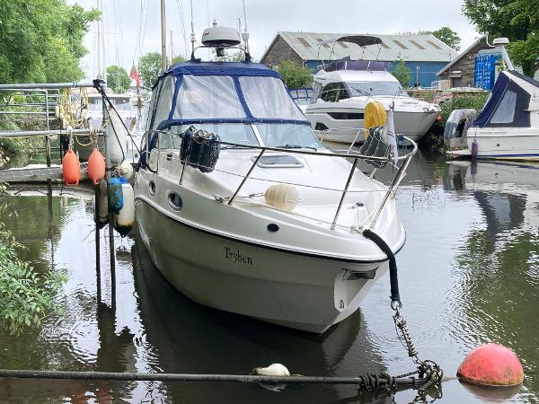 2002 Sealine S23 Sports Cruiser