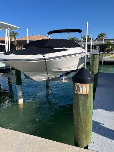 2021 Sea Ray 21 SPX
