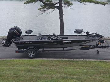 2022 Vexus AVX181