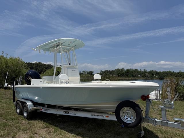 2025 Pathfinder 2200 TRS