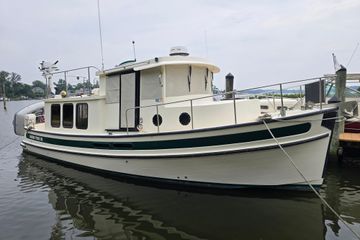 2001 Nordic Tug 32 with seakeeper