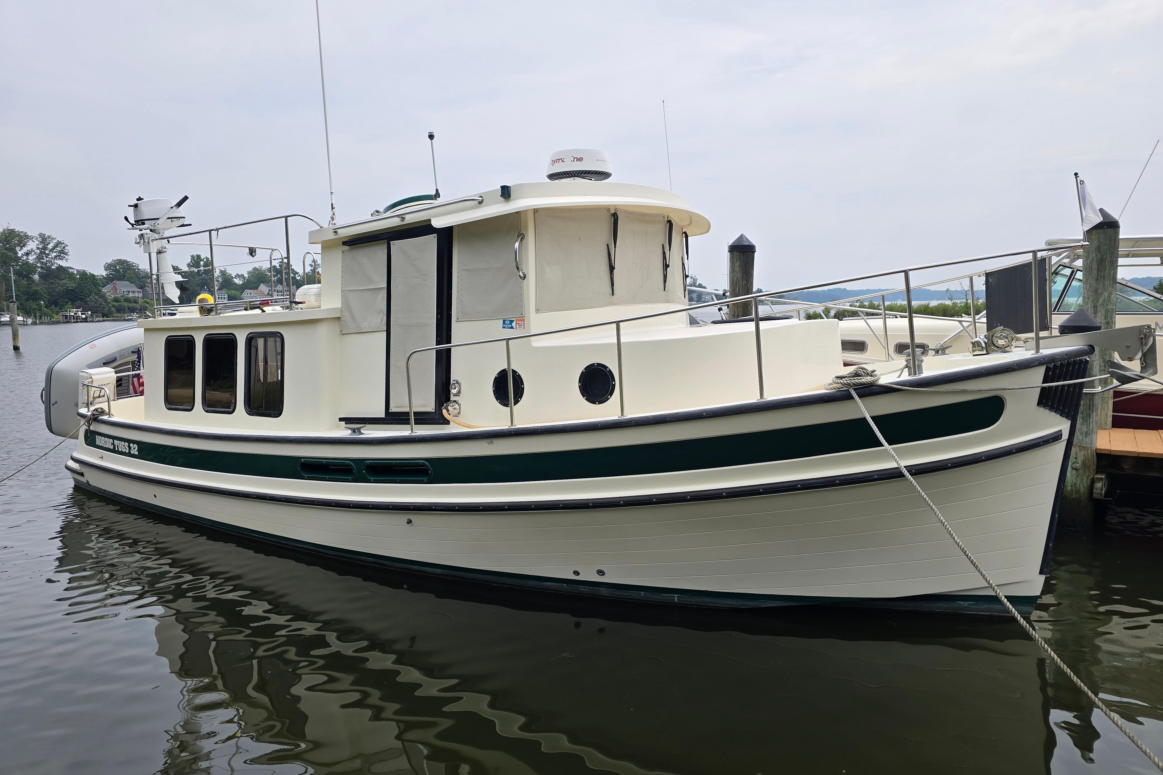 2001 Nordic Tug 32