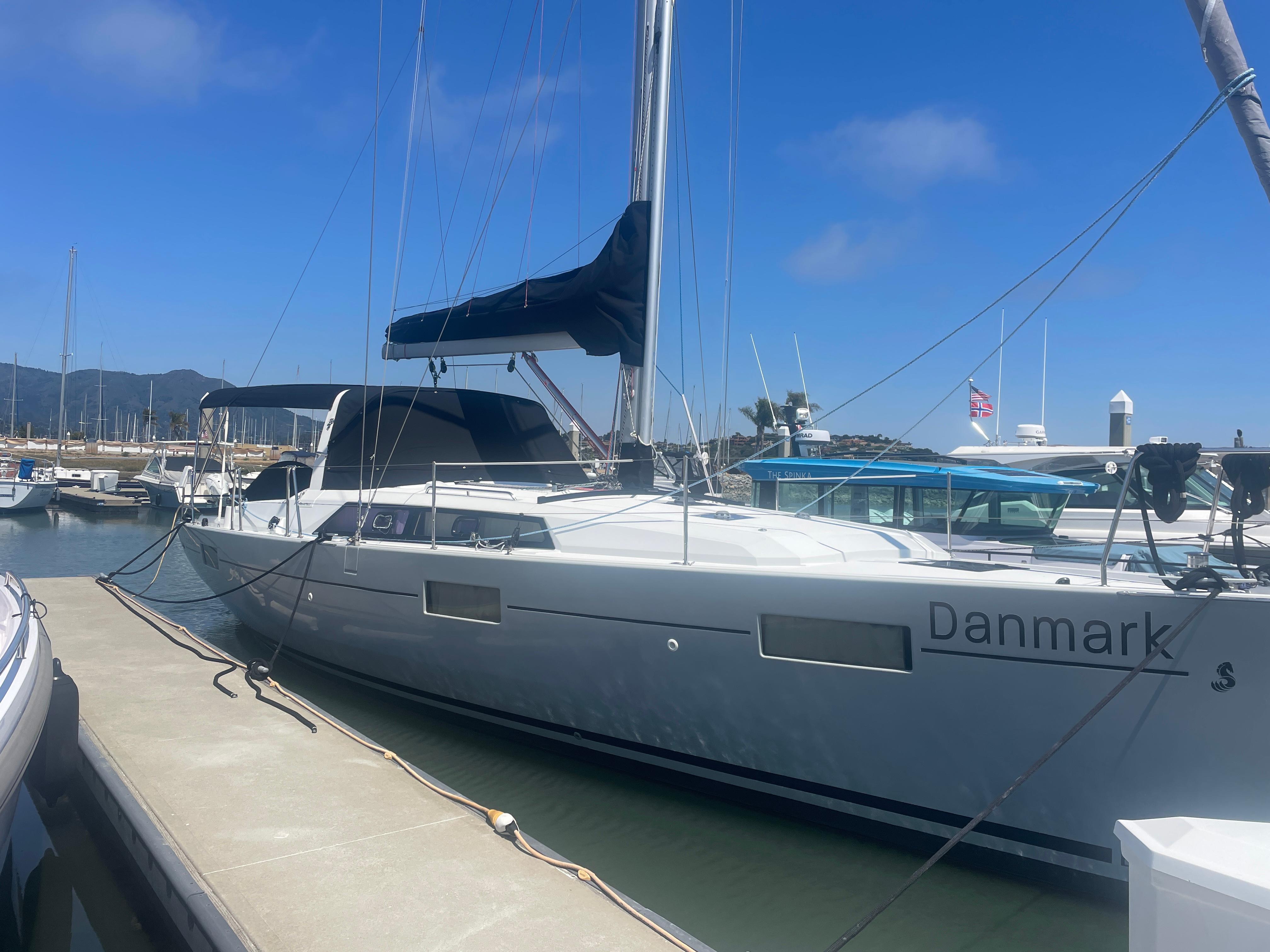 2019 Beneteau Oceanis 41.1