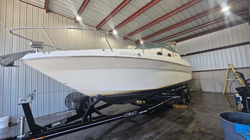 1999 Sea Ray SDX 270 Surf