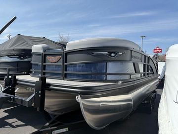 2025 Bennington M Swingback 22 MSB Tritoon