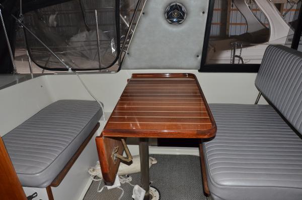 1988 Carver Riviera