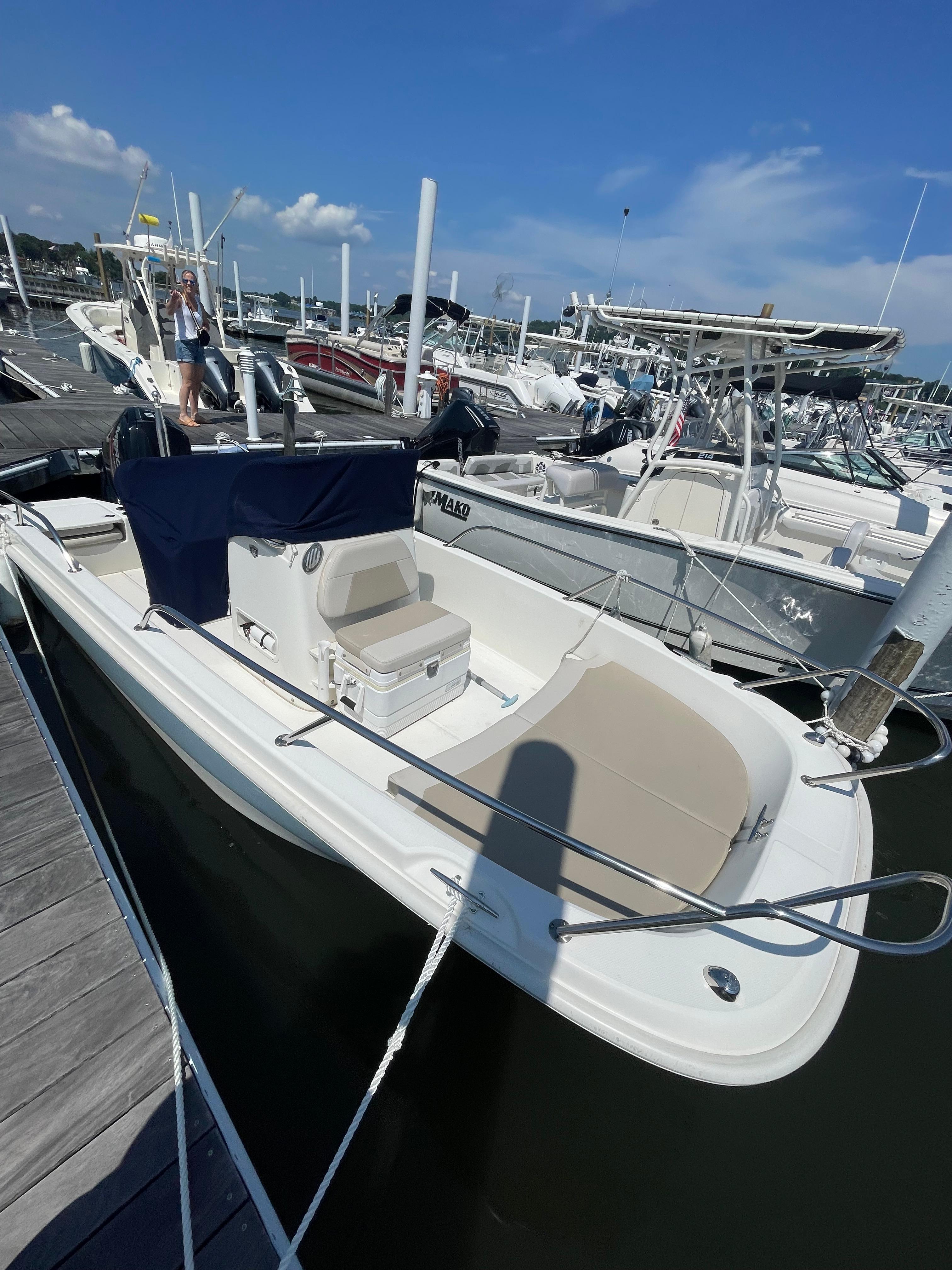 2018 Boston Whaler 170 Dauntless