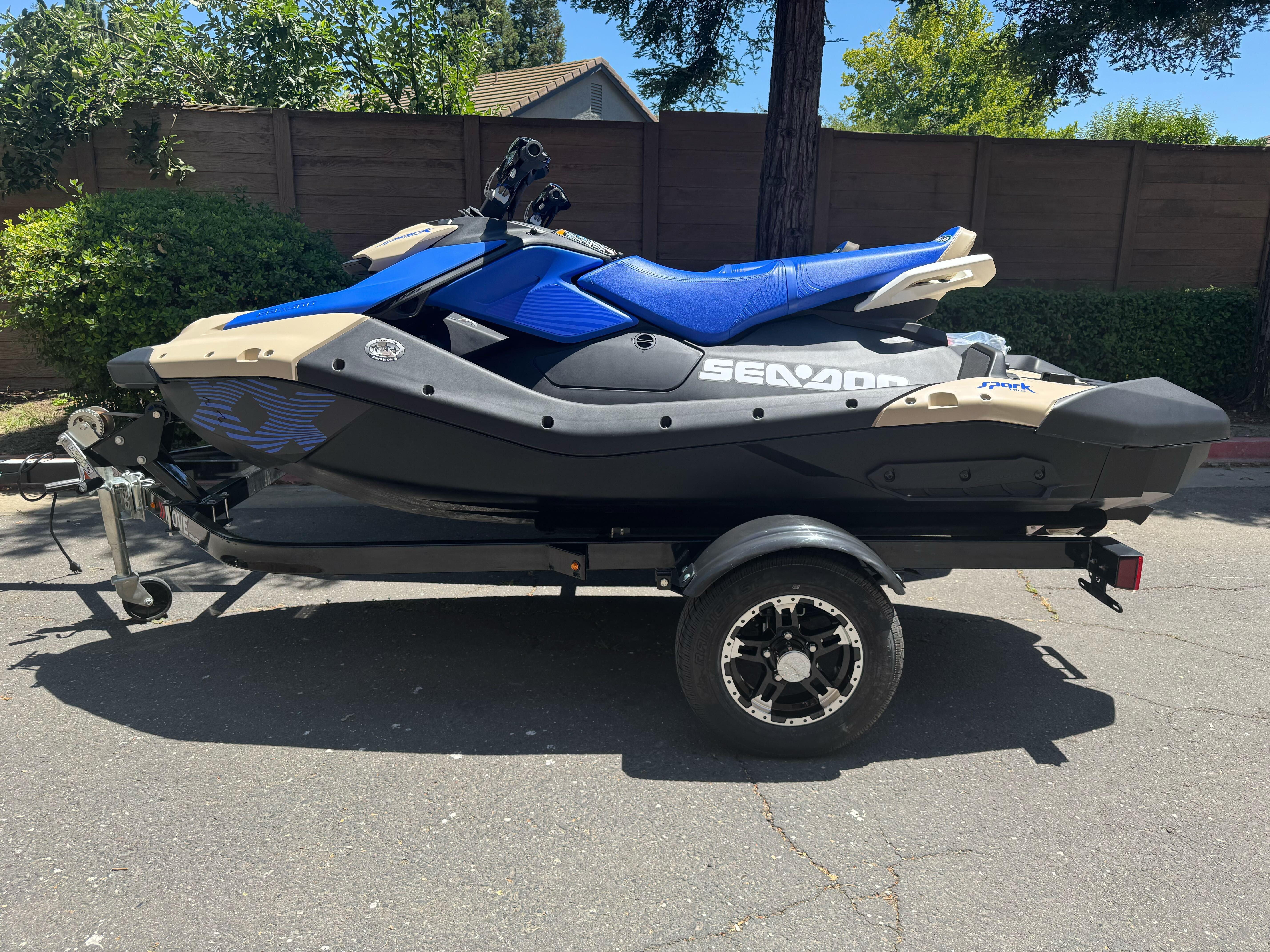 2025 Sea-Doo SPARK TRIXX 3up
