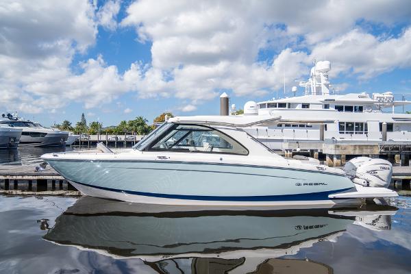 2022 Regal 36 LX