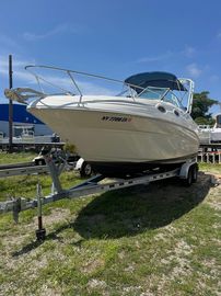 2003 Sea Ray 240 Sundancer