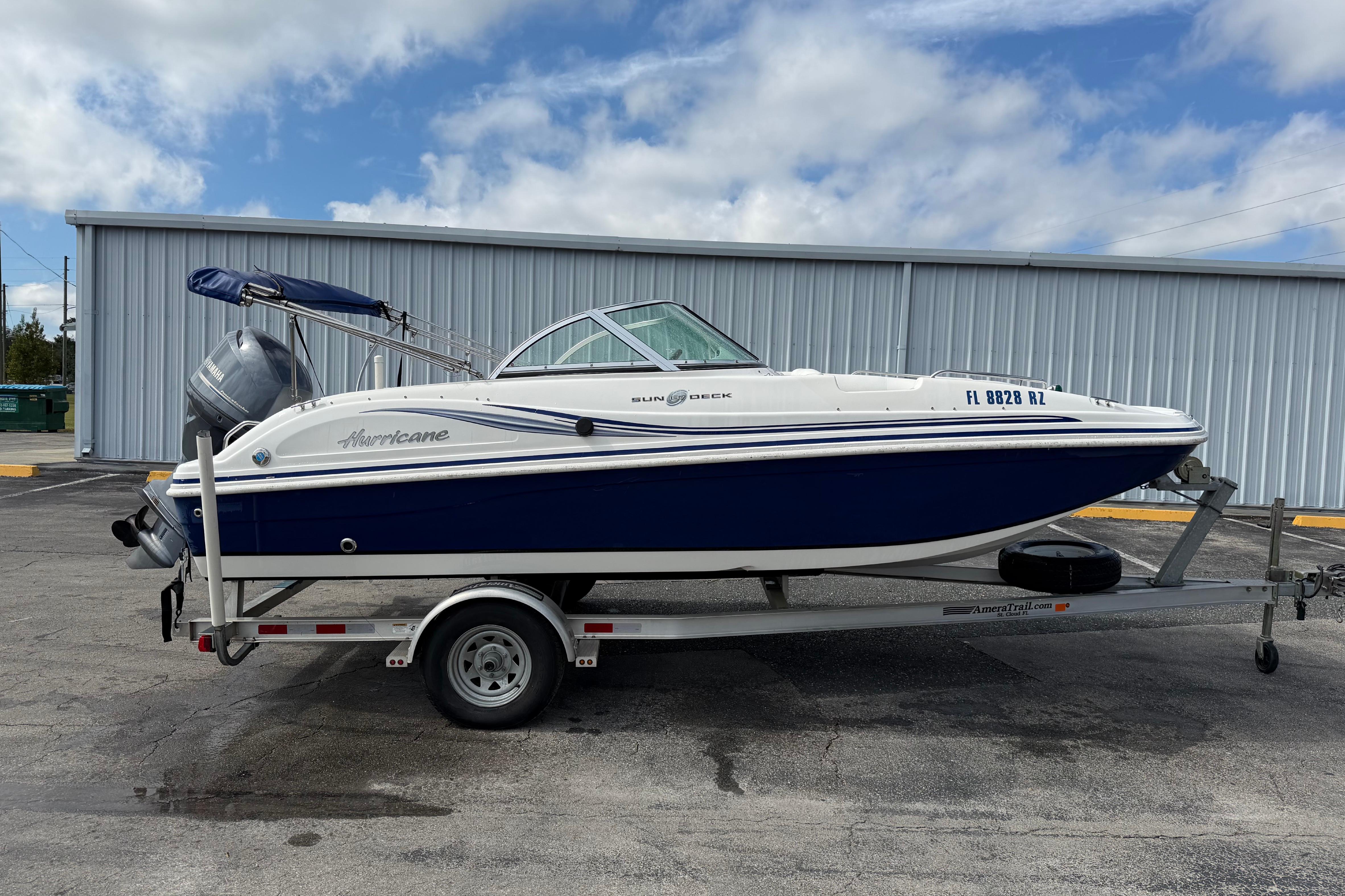 2012 Hurricane SunDeck 187 OB