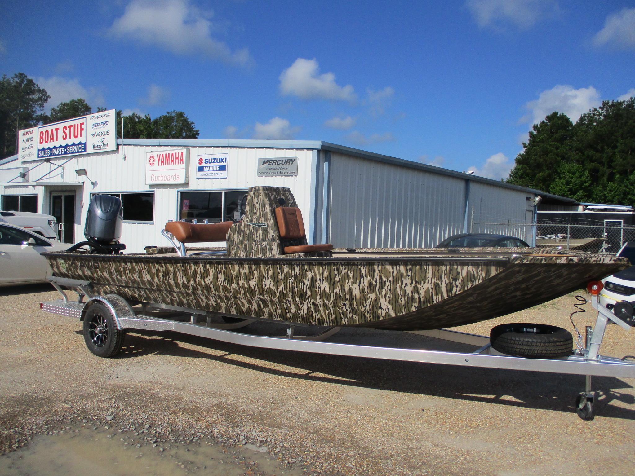 2025 Avid 22 Rogue