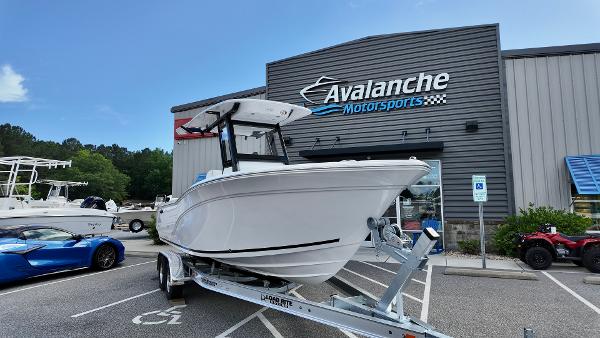 2025 Sea Fox 248 Commander