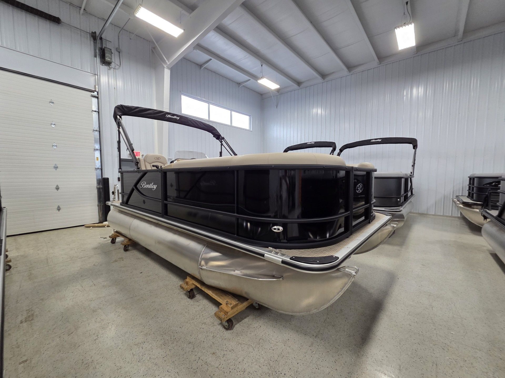 2026 Bentley Pontoons LE 180 CR
