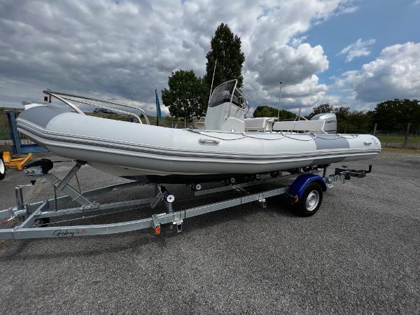 2005 Zodiac Pro Open  650