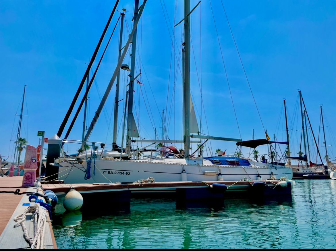 1977 Westwind 35'