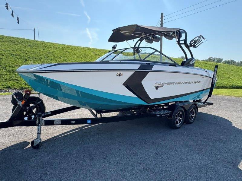 Nautique G23