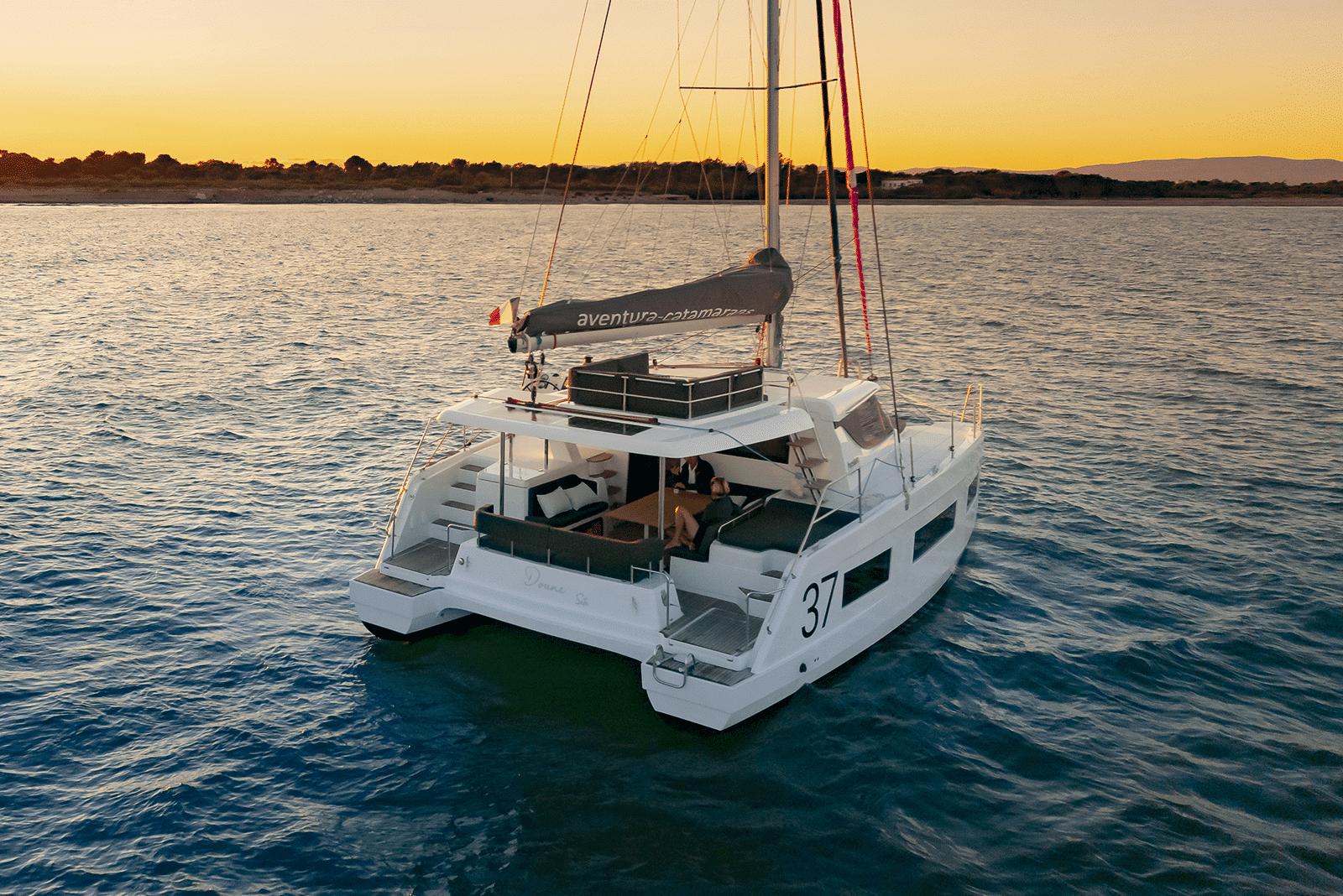2026 Aventura 37