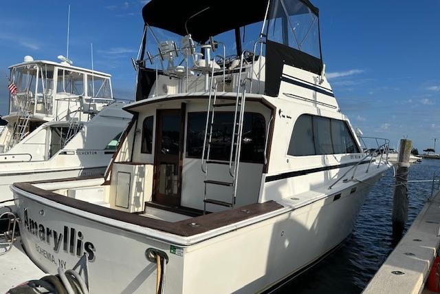 1986 Egg Harbor 37 Convertible