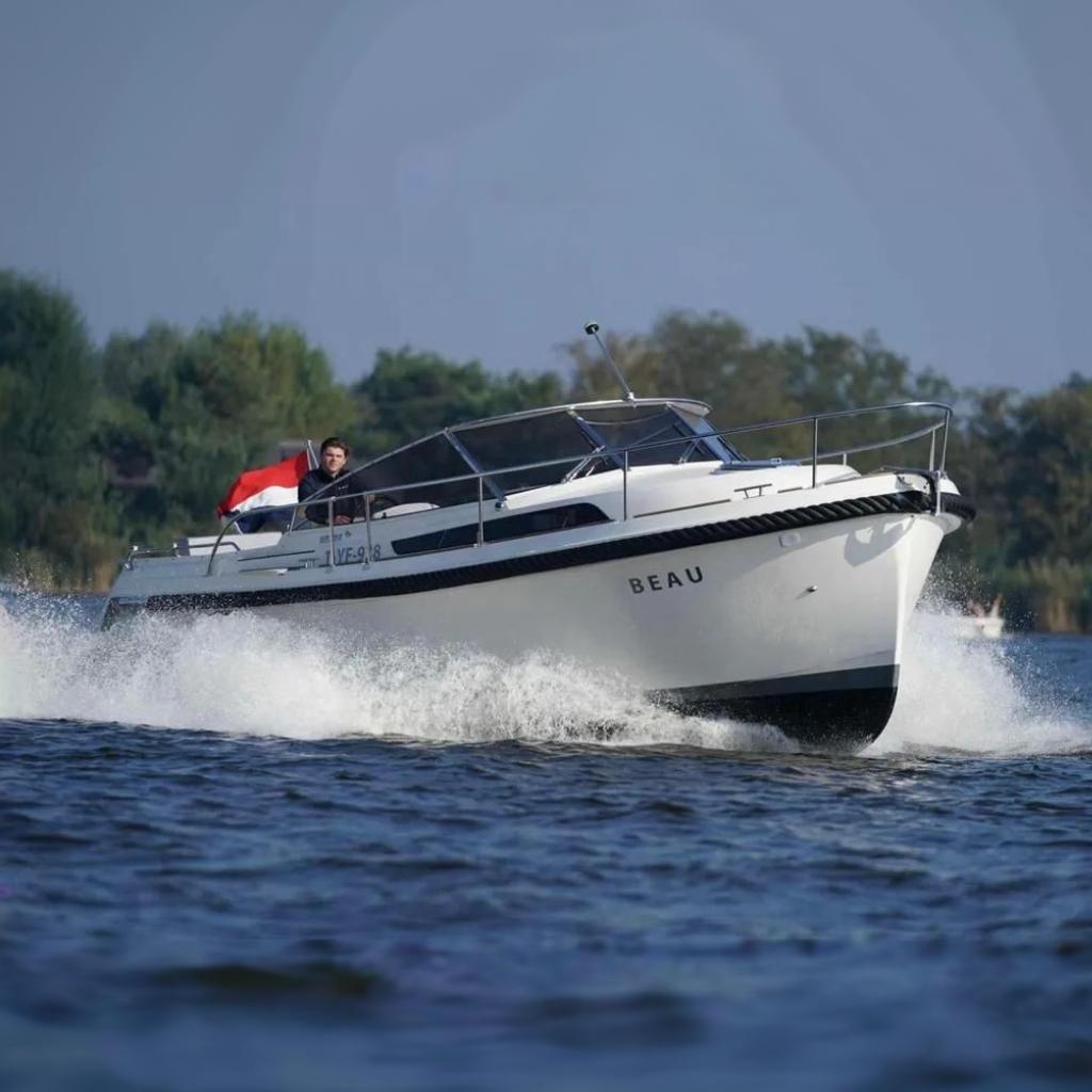 2021 Interboat Intender 950