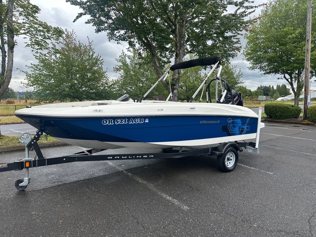 2017 Bayliner Element E18