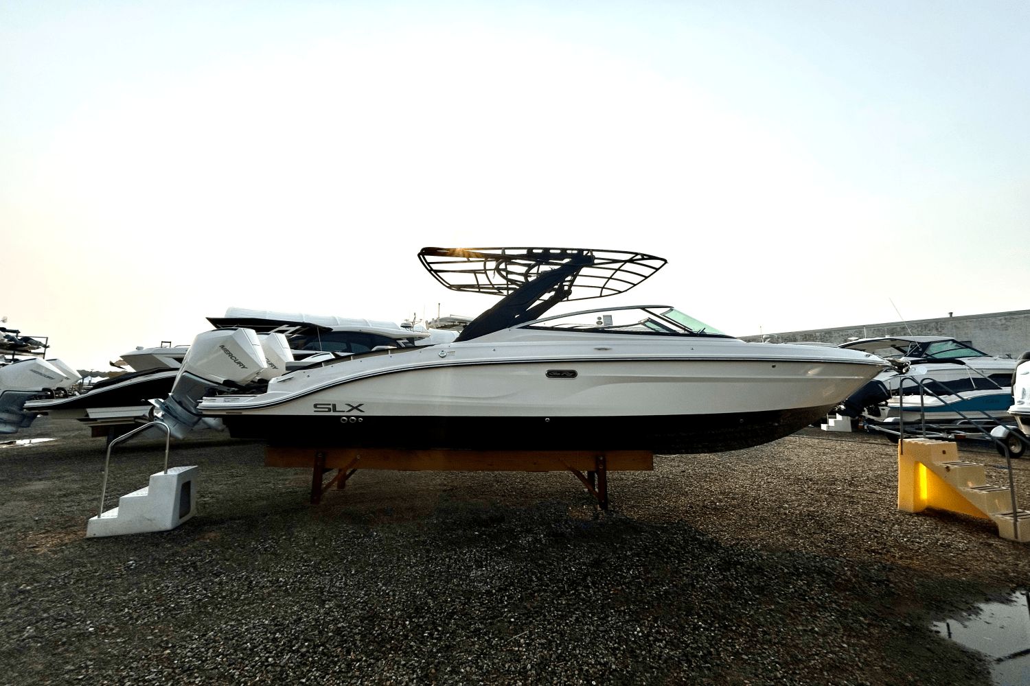 2026 Sea Ray SLX 280 Outboard