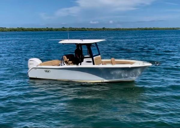 2023 Sea Hunt Ultra 255 SE