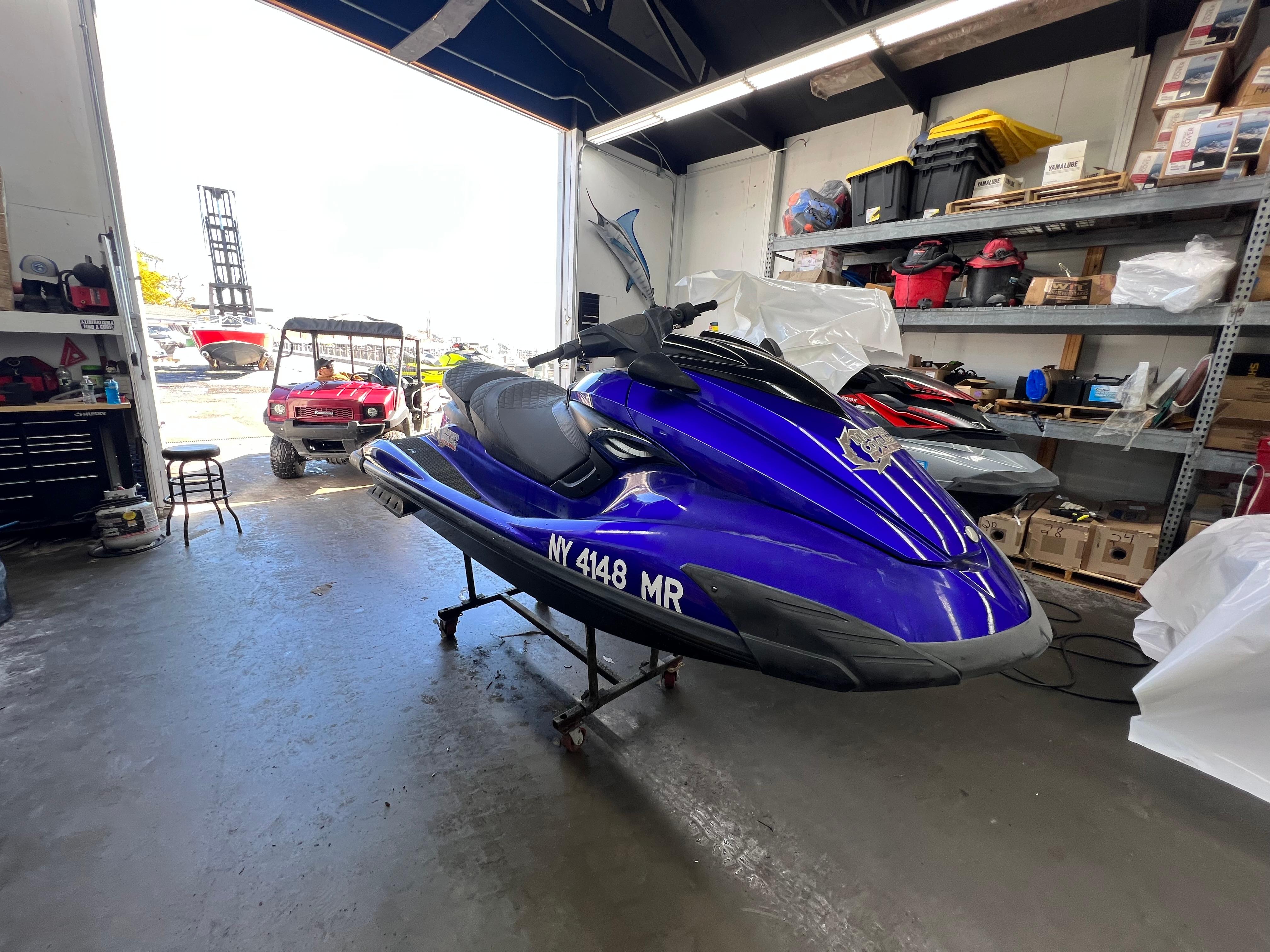 2009 Yamaha WaveRunner FZS, Hampton Bays New York - boats.com 2009 Yamaha WaveRunner FZS, Hampton Bays New York - boats.com