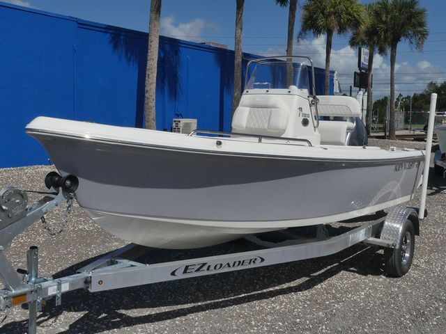 2026 Key West 1720 Center Console