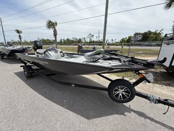 2025 G3 Sportsman 1810 PFX