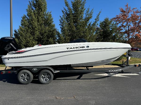 2025 Tahoe T21