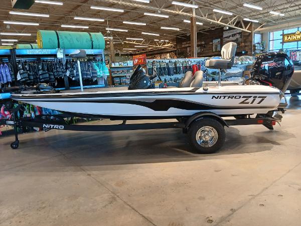 2025 Nitro Z17