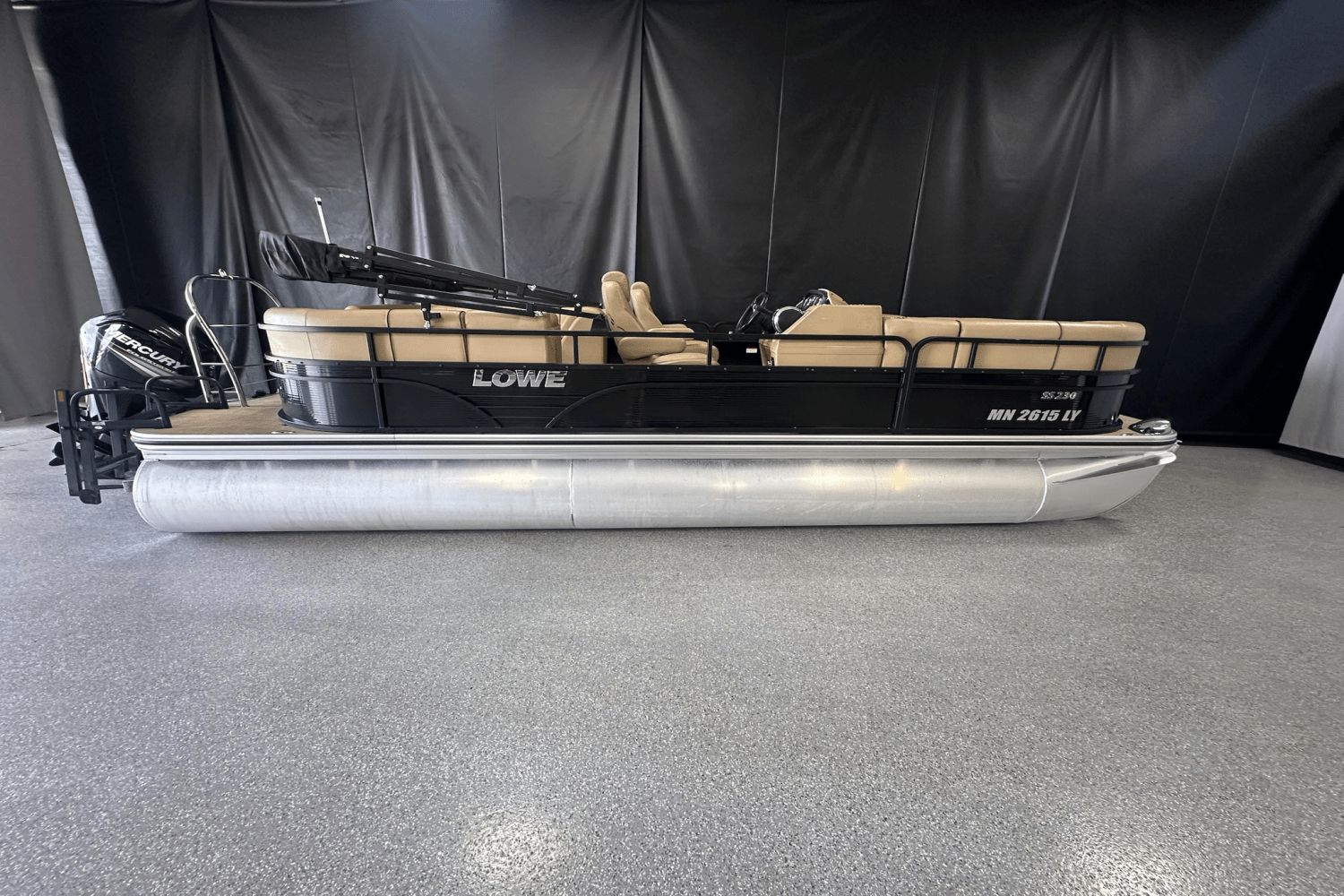 2018 Lowe SS230W