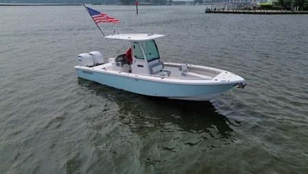 Everglades 285cc: 2023 Boat Buyers Guide