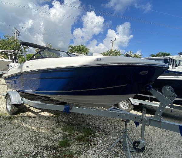 2024 Bayliner VR4