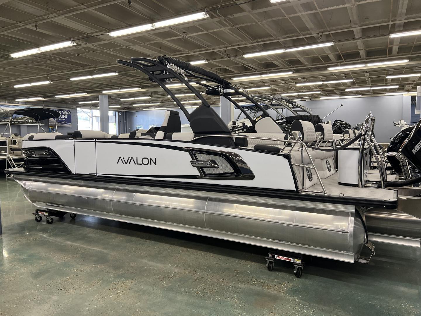 Avalon Excalibur LTD 2585 Quad Lounger