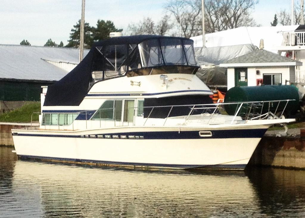 1985 Chris-Craft 380 Corinthian, Morrisburg Ontario - boats.com