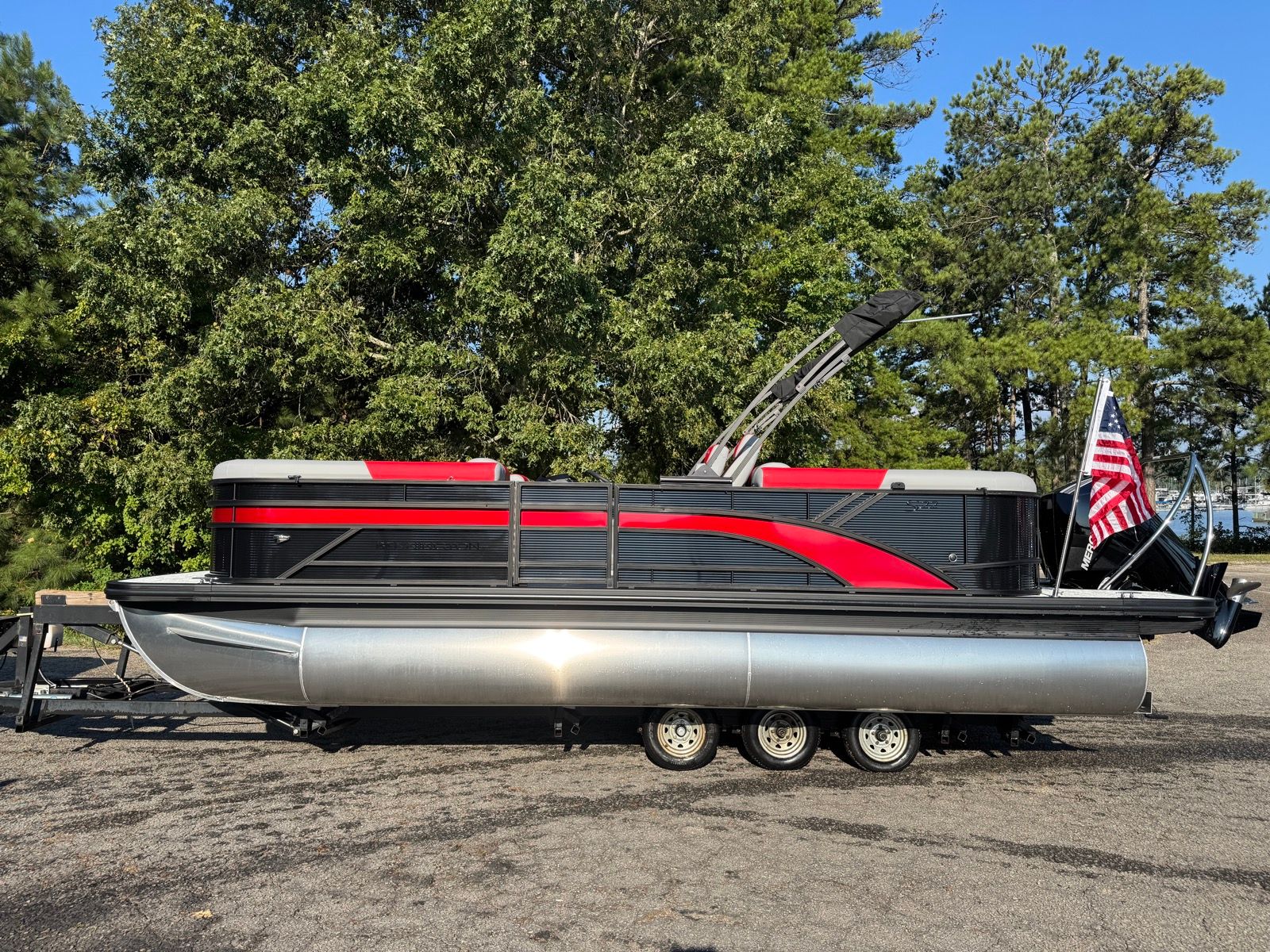 2026 Bennington 22SSR