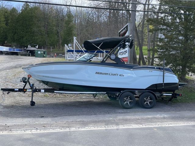 2024 MasterCraft NXT23