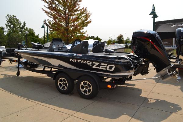 2025 Nitro Z20 XL