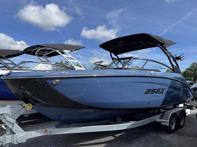 Yamaha Boats 255XD