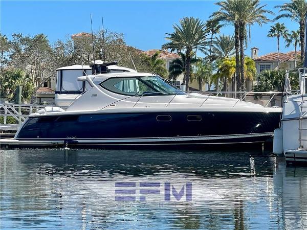 2008 Tiara Yachts 3900