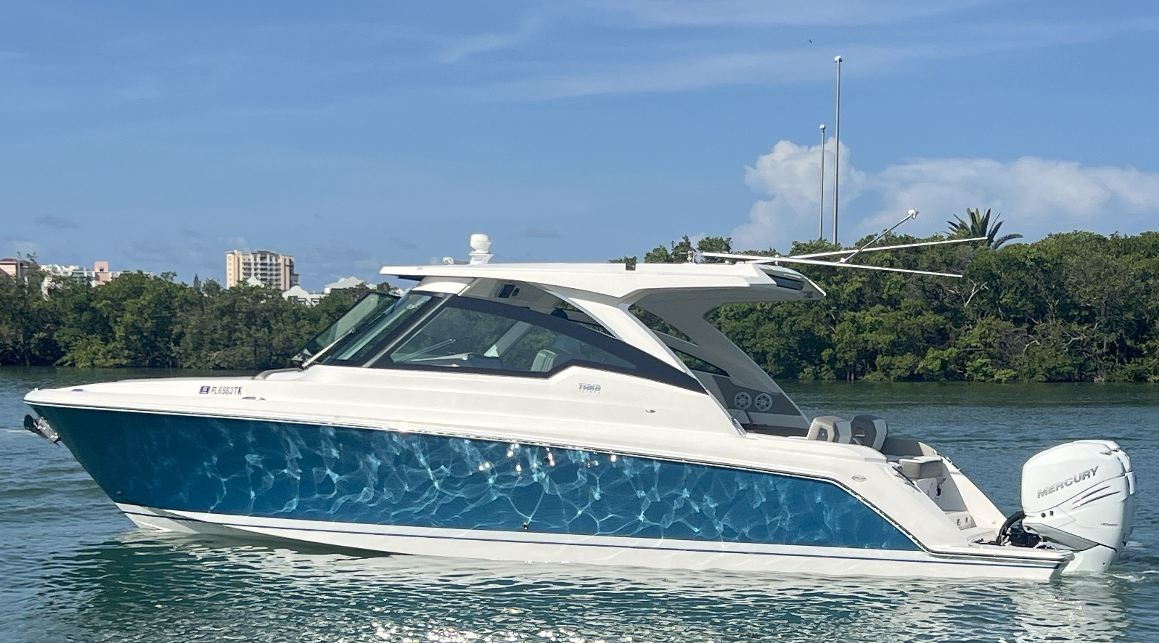 2023 Tiara Yachts 34 LX