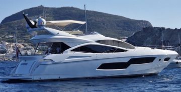 2014 Sunseeker 80 Sport Yacht