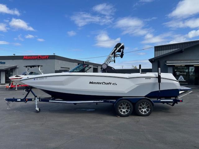 MasterCraft NXT24